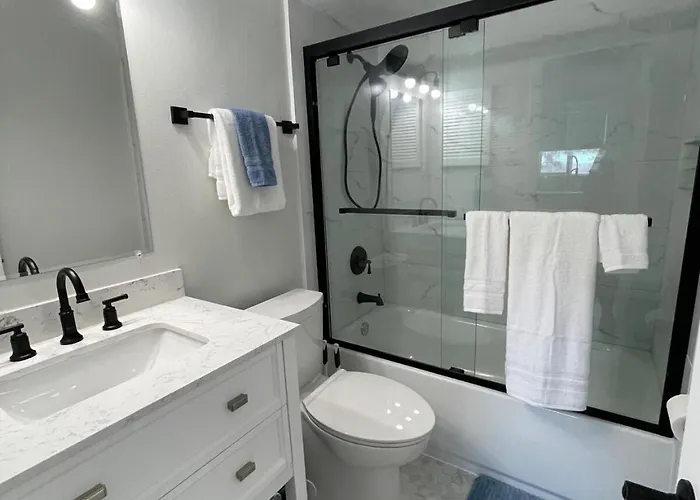 Apartment Tropical Coastal Oasis East Clearwater Beach